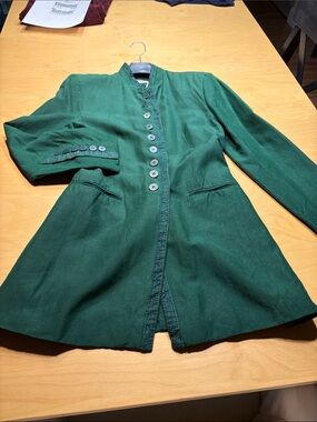 Mondi Emerald Green Button-Front Longline Blazer.Rare
